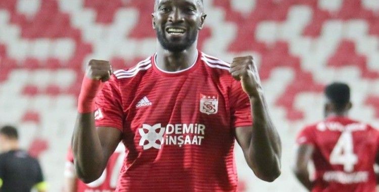 Sivasspor'un gol yükünü Yatabare sırtladı