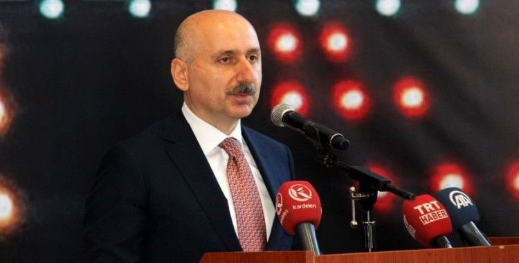 Bakan Karaismailoğlu, Erzurum Havalimanı'nın pist açılış törenine katıldı