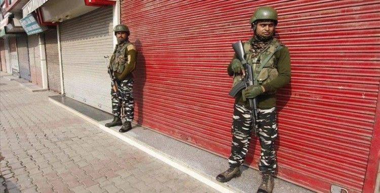 Özel statüsünün kaldırılmasının birinci yılında Cammu Keşmir'de sokağa çıkma yasağı