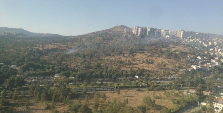 İzmir'de askeri alandaki orman yangını kontrol altında