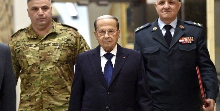 Lübnan Cumhurbaşkanı Avn, Beyrut’taki patlamanın nedeni füze, bomba veya dış etken olabilir