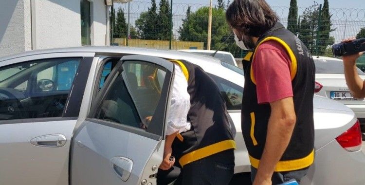 Bursa'da hemşire ablasını 9 yerinden bıçaklayan kardeş adliyeye sevk edildi