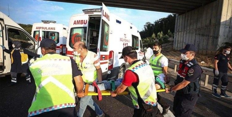 Kuzey Marmara Otoyolu'da otobüs kazası: 5 ölü 25 yaralı