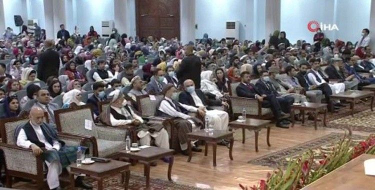 Afganistan Büyük Halk Meclisi, 400 Taliban’ın serbest bırakılmasını onayladı