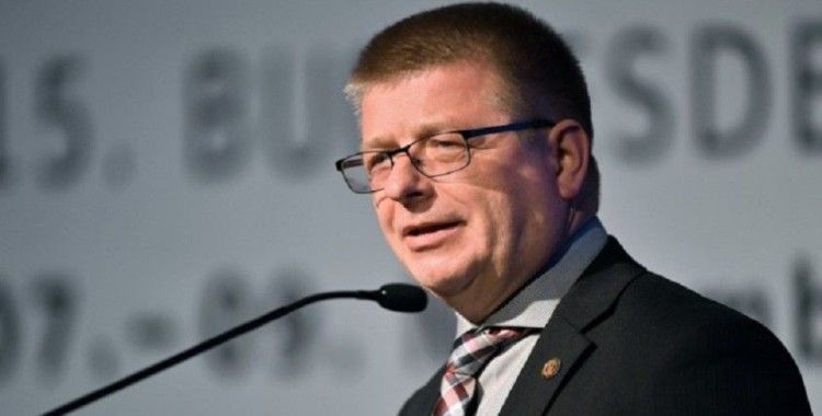 Alman istihbarat şefi Haldenwang'dan antisemitizm uyarısı