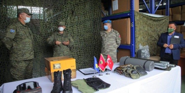 Türkiye'den Kosova ordusuna 742 bin 904 dolarlık ekipman bağışı