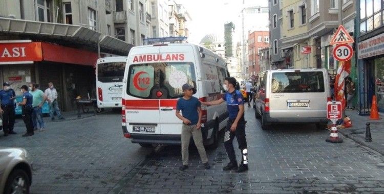 Taksim'de tiner kullanan iki kardeş birbirini yaktı: 1 ağır yaralı
