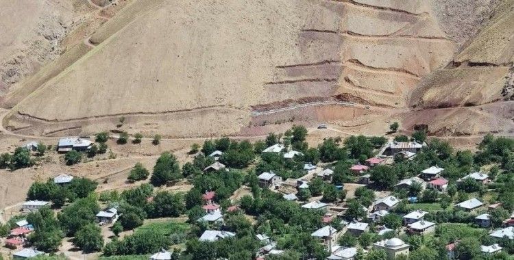 Elazığ'da 1 köy karantinaya alındı