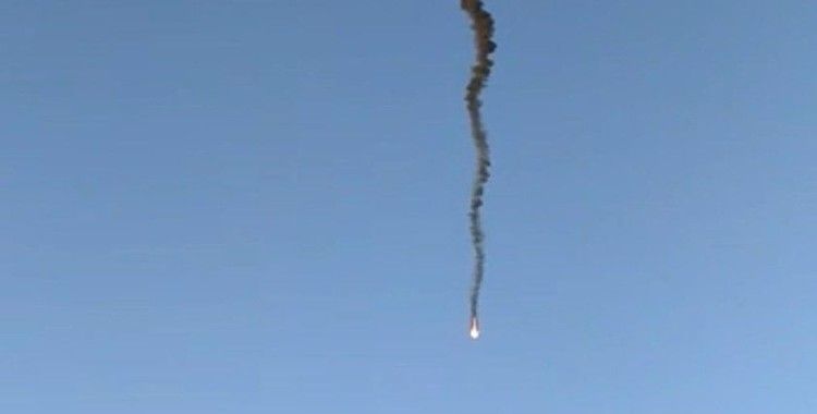 Suriye'de 2 Rus keşif uçağı düşürüldü