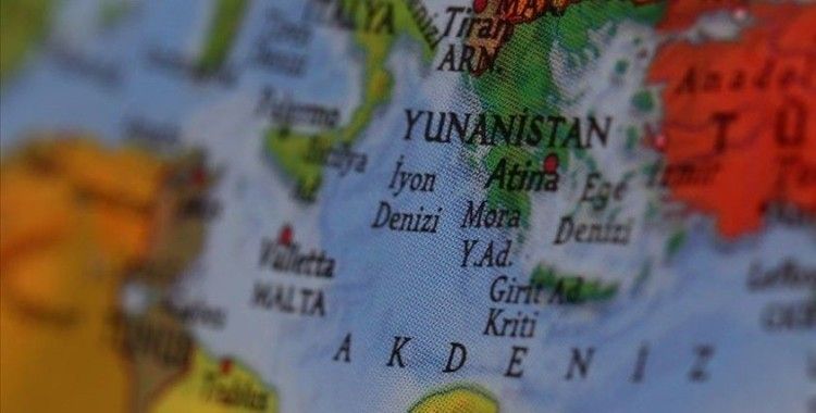 Yunanistan İyon Denizi'ndeki kara sularını 6 milden 12 mile çıkarmayı planlıyor