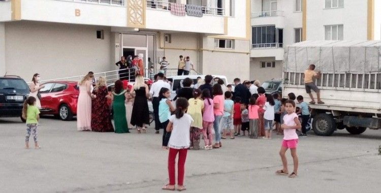 Diyarbakır'da 'korona halayları' devam ediyor