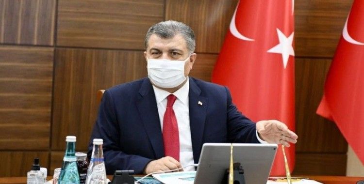 Sağlık Bakanı Koca, 6 ilin koronavirüs değerlendirmesini Diyarbakır'da yaptı