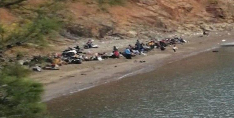 Antalya’da arıza yapan tur teknesindeki 190 düzensiz göçmen yakalandı