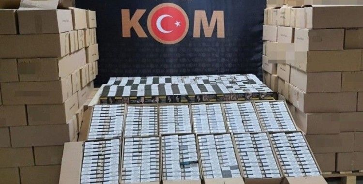 İzmir'de sahte nargile tütünü operasyonu: 2 gözaltı