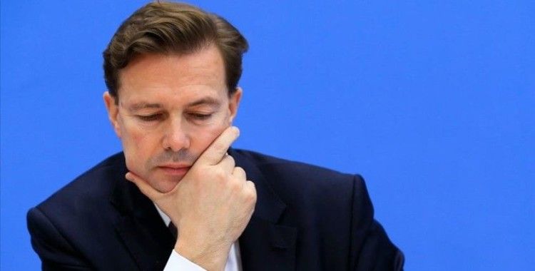 Almanya'da Navalnıy'ın zehirlenmesine ilişkin Rusya'ya nasıl tepki verileceği tartışılıyor