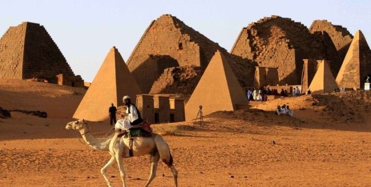  Sudan’daki sel felaketi piramitleri tehdit ediyor