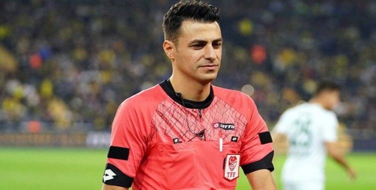 Trabzonspor - Beşiktaş maçında Ali Şansalan düdük çalacak