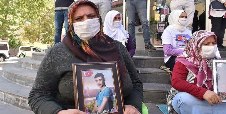 Diyarbakır annesi Demir: Oğlum gel güvenlik güçlerimize teslim ol