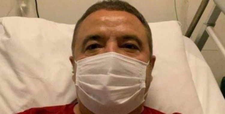 Koronavirüs tedavisi gören Antalya Büyükşehir Belediye Başkanı Muhittin Böcek'in tedbir amaçlı olarak uyutulduğu açıklandı