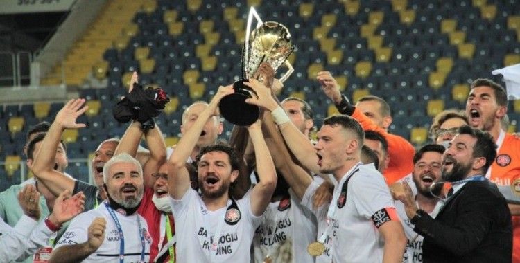 Karagümrük'ün 36 yıl sonra Süper Lig heyecanı başlıyor
