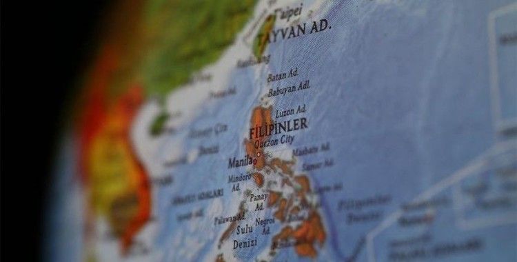 Filipinler, Çinli bakanın ziyaretine dair açıklamadaki Güney Çin Denizi vurgusunu geri çekti