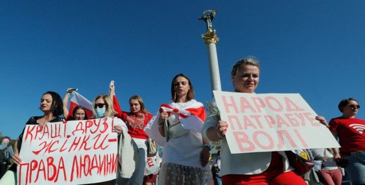 Belarus'ta muhalif Kolesnikova'ya destek yürüyüşü