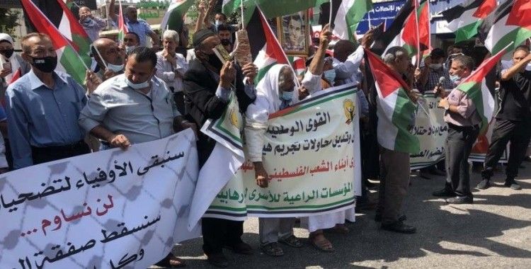 İsrail-BAE anlaşması öncesinde Batı Şeria’da protestolar başladı