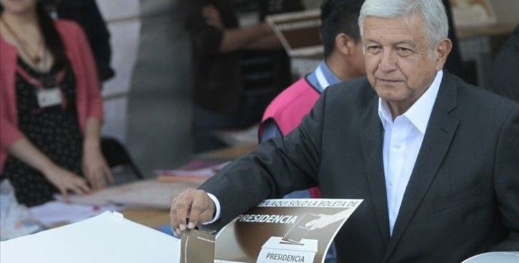Meksika Devlet Başkanı Obrador, eski liderler hakkında soruşturma önerisini referanduma götürmek istiyor