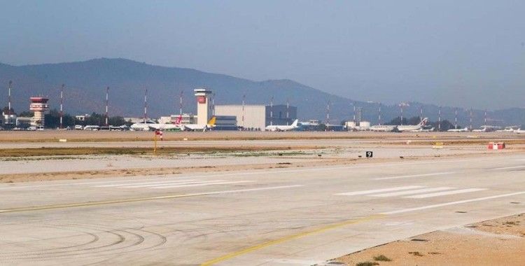 Milas-Bodrum Havalimanı'nın yenilenen pisti hizmete alındı