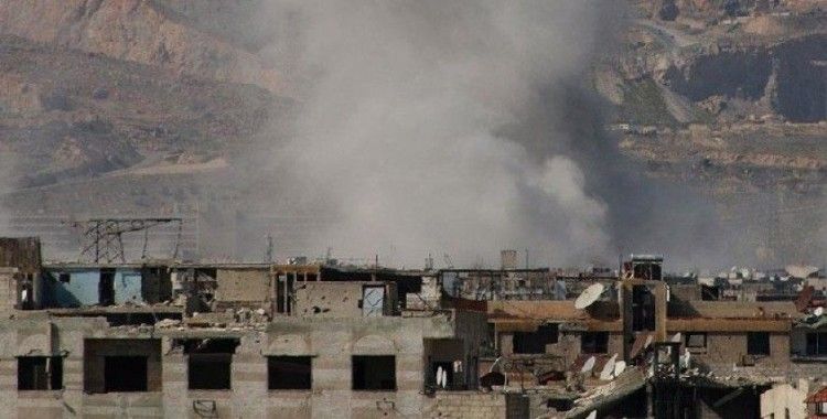 Esad rejiminden İdlib'e topçu saldırısı