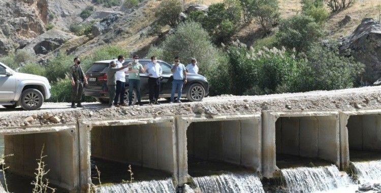 Büyükşehir Çatak'ta 5 yeni köprü inşa ediyor