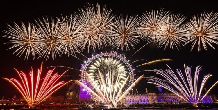 Londra'da Kovid-19 salgını nedeniyle yeni yıl etkinlikleri iptal edildi