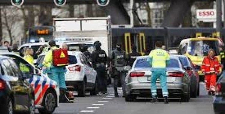 Hollanda'da araç içinde vurulan kişinin Türk olabileceği iddia edildi