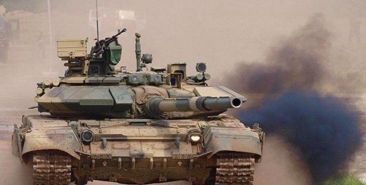 Rusya'da eğitim sırasında askeri tank yandı