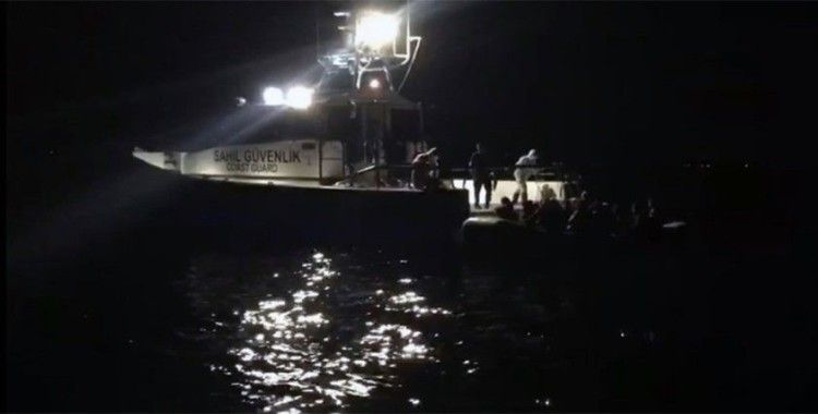 Bodrum açıklarında göçmen teknesi battı: 2 ölü