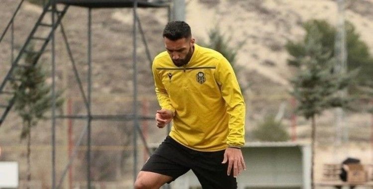 Malatyaspor'da Mustafa Akbaş'a 'takım bul' dendi