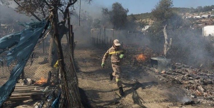 Midilli'deki Moria kampında tekrar yangın çıktı