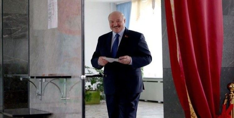 Almanya, Belarus Cumhurbaşkanı Lukaşenko'nun meşruiyetini tanımıyor