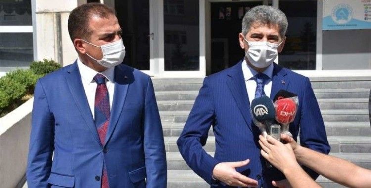 İçişleri Bakan Yardımcısı Muhterem İnce Yüksekova'da incelemelerde bulundu