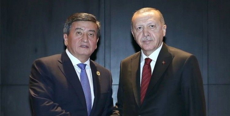 Cumhurbaşkanı Erdoğan Kırgızistan Cumhurbaşkanı Ceenbekov ile telefonda görüştü