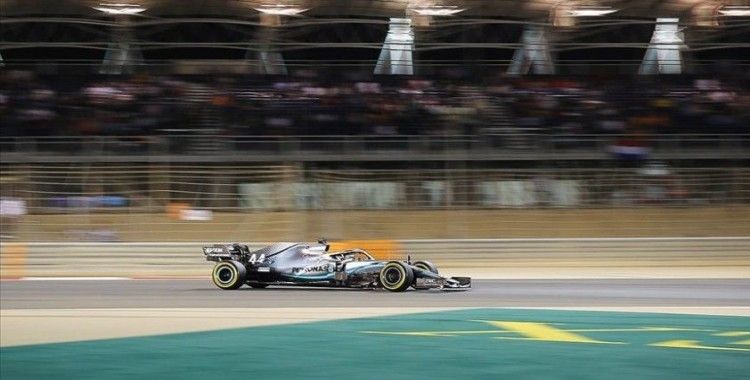 F1 Rusya Grand Prix'sinde pole pozisyonu Lewis Hamilton'ın