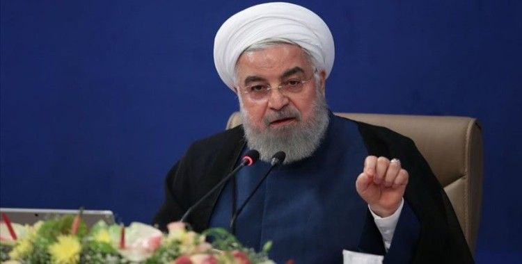 İran Cumhurbaşkanı Ruhani: 'Devlet daireleri yalnızca maskesi olanlara hizmet sunsun'