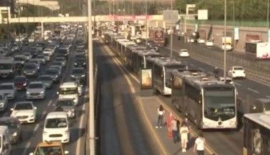 İstanbul'da kademeli mesai uygulaması başladı