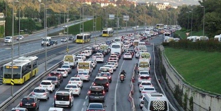 İstanbul'da kademeli mesainin ilk gününde trafikte son durum