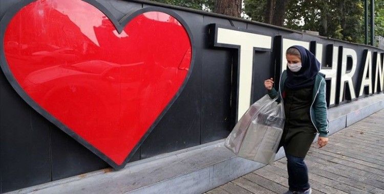 İran'da Kovid-19 önlemleri artırılıyor