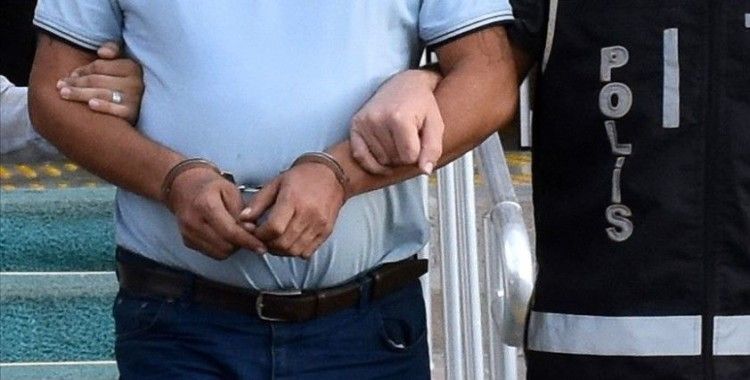 Bodrum'da 2 kişinin sahte içkiden zehirlenip ölmesine ilişkin 3 kişi yakalandı