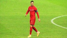 Cristiano Ronaldo ambulans uçakla Torino'ya gitti