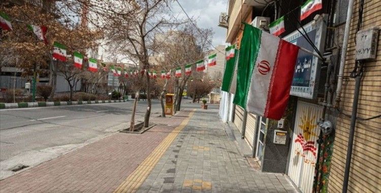 İran'da ekonomik sorunların kaynağı yaptırımlar mı yönetimsel mi?