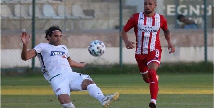 Antalyaspor'da Sidney Sam ve Naldo'ya ilk 11'de görev
