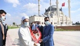 Başkan Erbaş, Lefkoşa’da Hala Sultan Cami Aile ve Gençlik Merkezinin açılışını yaptı